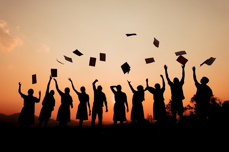 Tackling graduation gaps by combining tech with human supports - Who ...